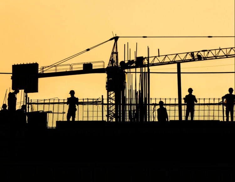 Construtores apelam ao reforço da criação de emprego jovem e aceleração de licenciamentos