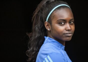 Evelise Veiga, de Leiria, qualificou-se para a final do concurso de salto em comprimento