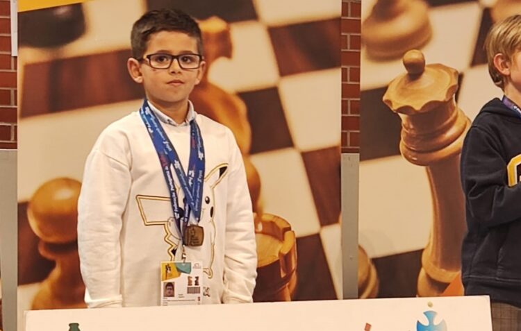 Leonor Cordeiro sagra-se campeã nacional de xadrez