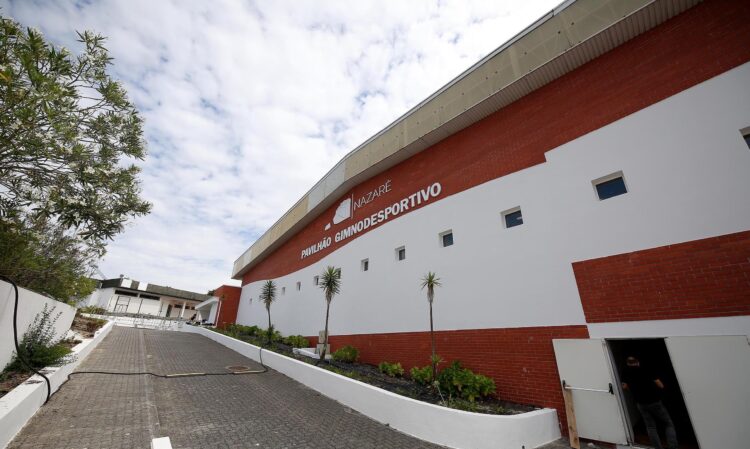 Nazaré requalifica equipamentos desportivos