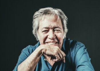 Agenda: concertos de Sérgio Godinho, Clã, Agir, Stereossauro, Tiago Bettencourt e Manuel Freire e vários festivais a celebrar livros e poesia