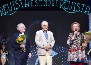 Helena Rocha homenageada no Teatro Politeama por Filipe La Féria