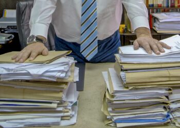 Juntas atoladas em pareceres  que não servem para (quase) nada