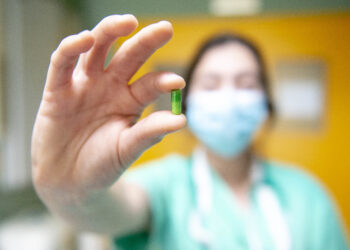 Oferecem-se para testar medicamentos, melhoram a sua saúde e a dos outros