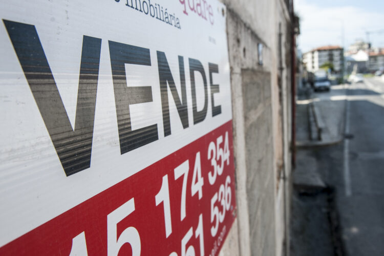 Oferta de casas à venda na cidade de Leiria aumentou 22% no último ano. Em todo o distrito, o aumento foi de 2%