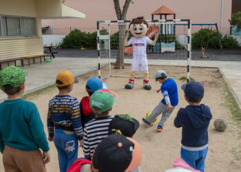 MiniUni leva a magia do futebol e da UD Leiria a miúdos e graúdos
