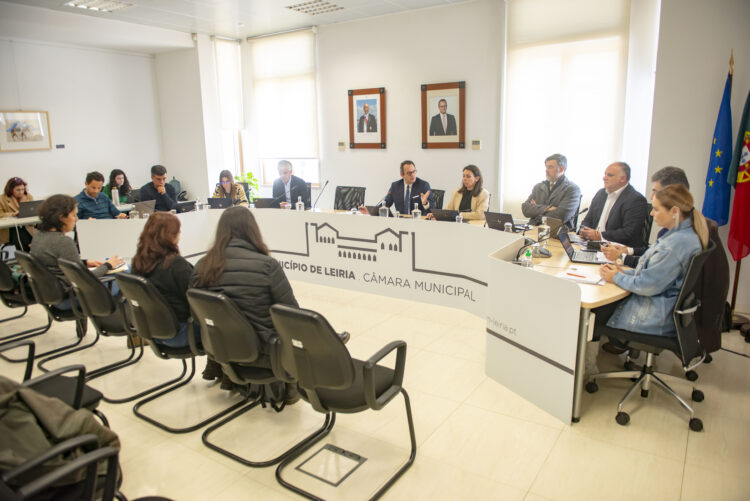 Câmara de Leiria aprova contas de 2022 com redução da dívida em 20%
