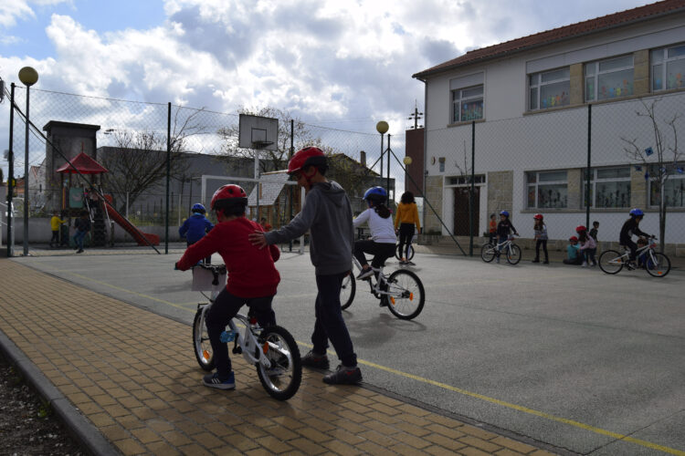 Leiria vai ter ‘comboios’… de bicicletas para levar crianças às escolas