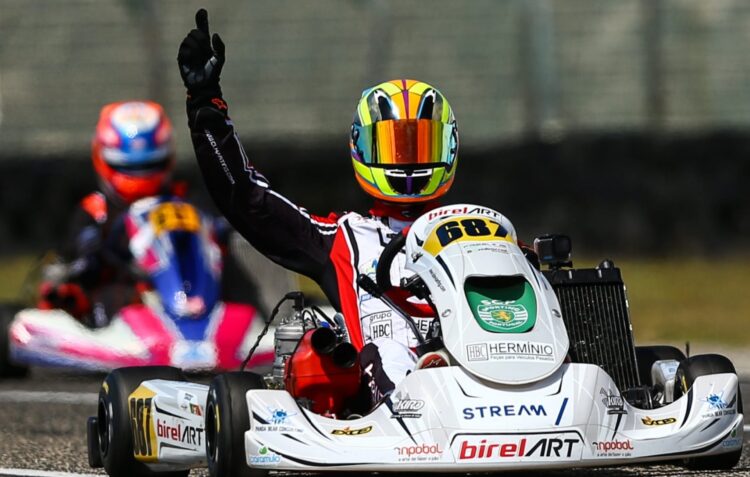 Henrique Cruz conquista pódio na terceira jornada do Campeonato de Portugal de Karting