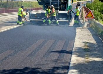 Pavimentação de algumas zonas degradadas do piso do troço do IC2 avança para Pombal