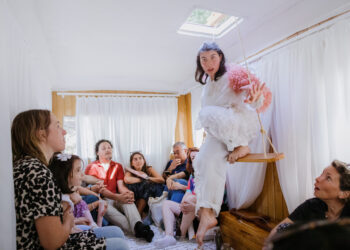 Ourém recebe Penélope, a rulote que é o teatro mais pequeno do mundo