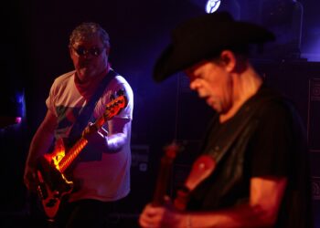 Agenda: Maro, Xutos, Ana Moura e o teatro mais pequeno do mundo