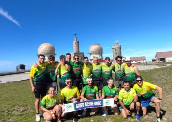 Atletas do GAU da Bajouca foram até à Serra da Estrela a correr e a pedalar
