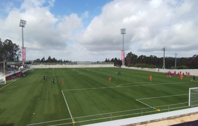União de Leiria inicia nova época com treino aberto aos adeptos