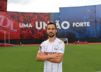 Kaká renova com a União de Leiria até 2024
