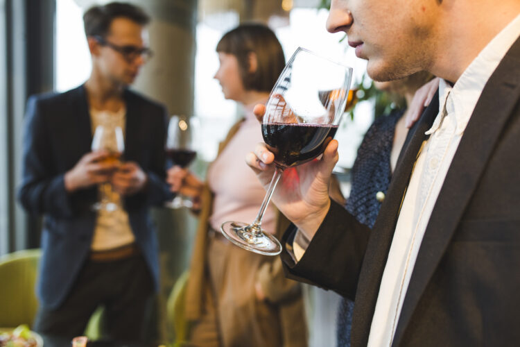 Networking ou como criar conexões improváveis nos negócios