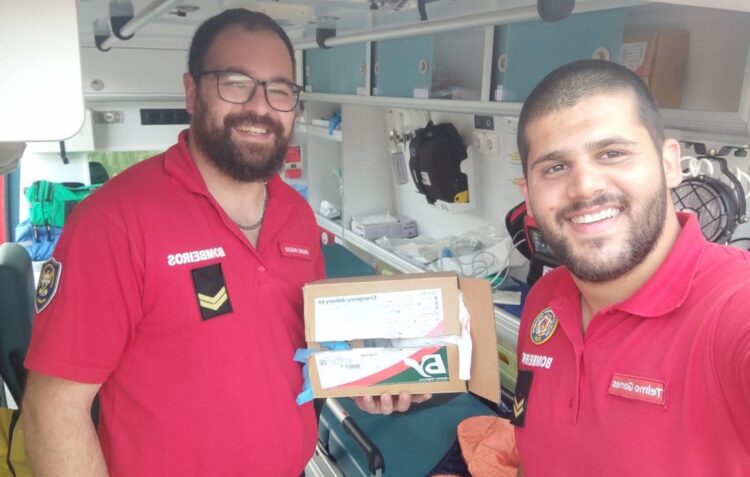 Bombeiros de Pataias ajudam bebé a nascer em ambulância