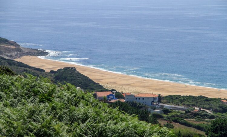 Homem morre afogado na Praia do Salgado na Nazaré