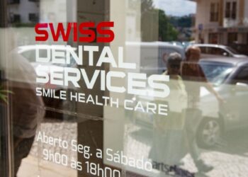 Crescem queixas contra clínica dentária suspeita de burlar dezenas de clientes na região