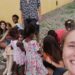 Trocar as férias na praia pela ajuda aos outros? Sim, e os ganhos são “enormes”