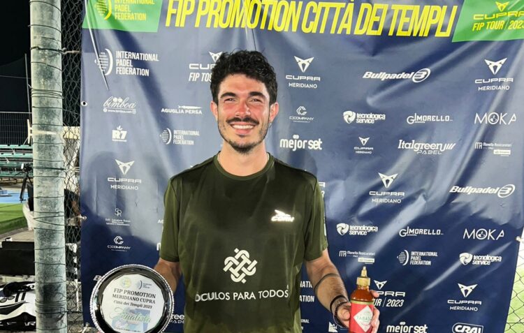 Bernardo Roque conquista primeiro título internacional de padel