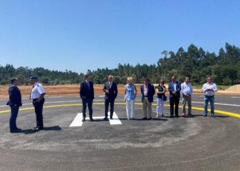 Helicóptero que transporta Papa para Fátima aterra no heliporto dos bombeiros