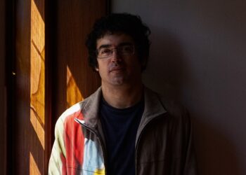 Crossfade Memory. “Vou à procura da origem dos sons. É isso que me interessa: explorar memórias na electricidade”