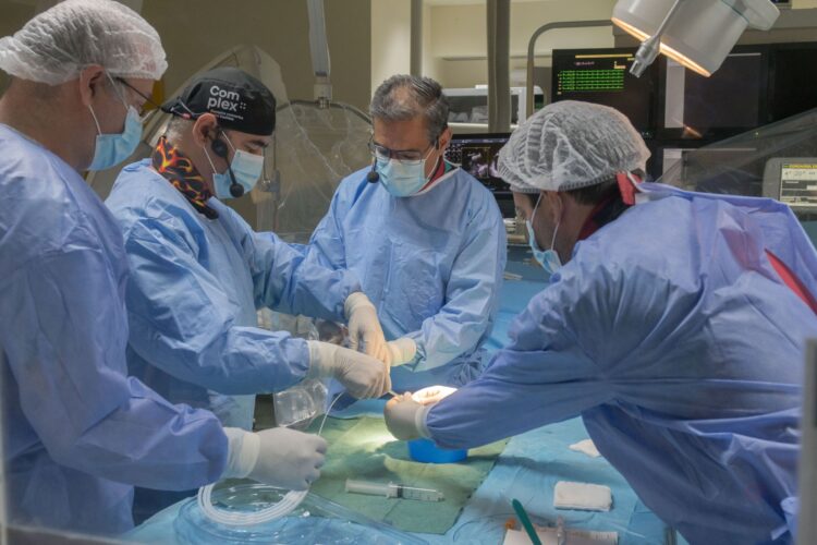Centro Hospitalar de Leiria inicia novo tratamento de doença cardíaca estrutural
