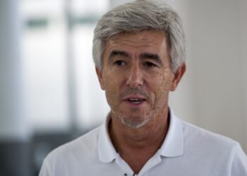 Federação Portuguesa de Natação arquiva processo disciplinar contra João Paulo Fróis