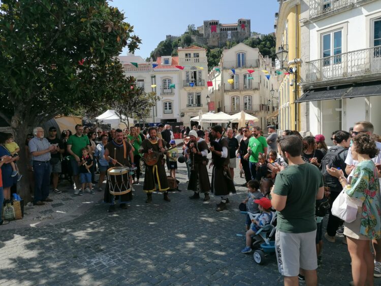 Há música medieval em Leiria, porco no espeto e cerveja artesanal
