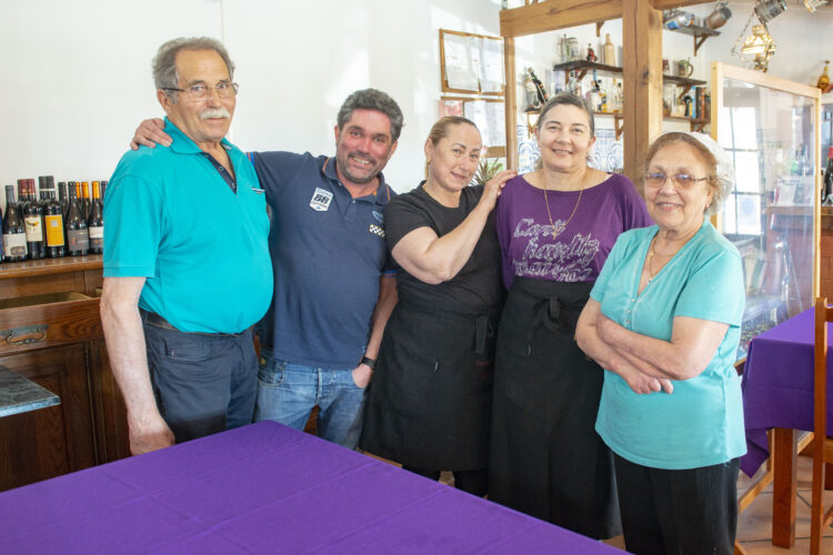 Lentriscas em castelo | Pátio da Fuscata: um achado nas Cortes