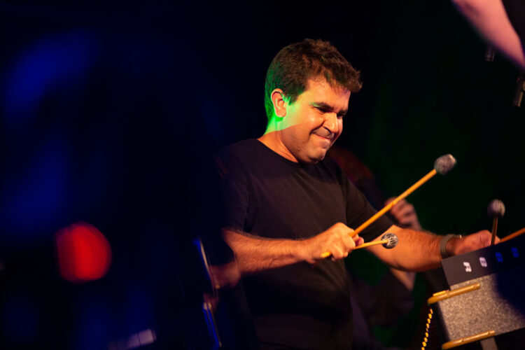 OJL Jazz Sessions: Jeffery Davis, Mamute e jams na Praça Rodrigues Lobo