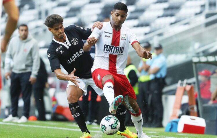 Alterado o horário do jogo da União de Leiria no domingo contra o Nacional