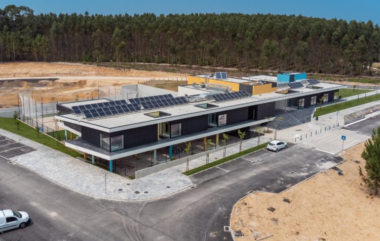 Ministro da Educação inaugura centro escolar da Pelariga