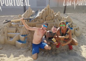 Moda das esculturas em areia está de regresso