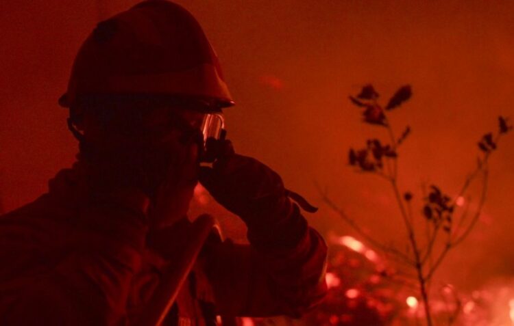 Incêndio em Pombal com duas frentes activas e mobiliza mais de 200 operacionais