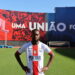 Joseph Amoah chegou e foi convocado