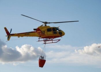 Dois fogos no concelho de Ourém estão a ocupar 125 bombeiros e seis meios aéreos