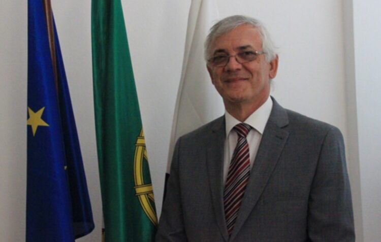 Presidente da Nersant anuncia plano de transição para viaturas eléctricas