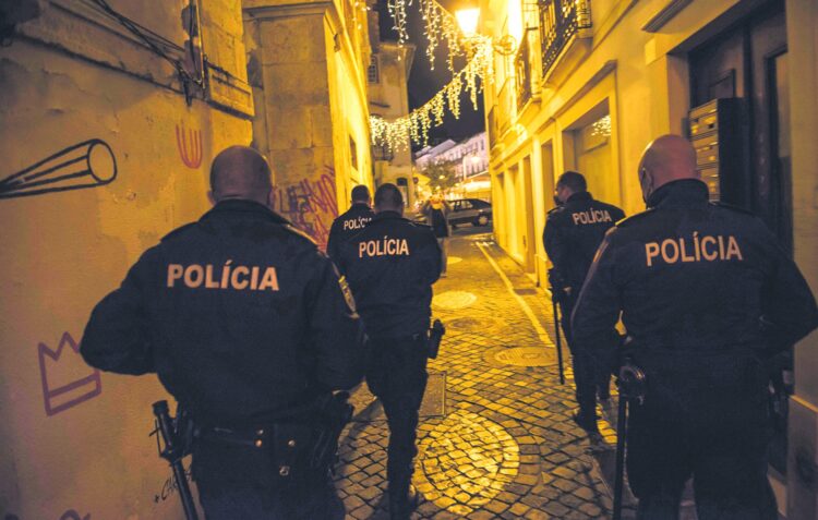 Empresários pedem mais policiamento para travar conflitos em discotecas e bares da região