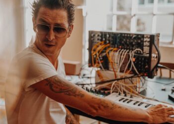 The Legendary Tigerman e Dapunksportif na Marinha Grande para celebrar Dia Mundial da Música