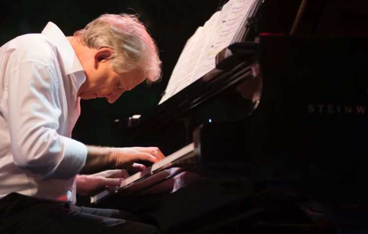 Wim Mertens toca em Leiria em Novembro no festival Misty Fest