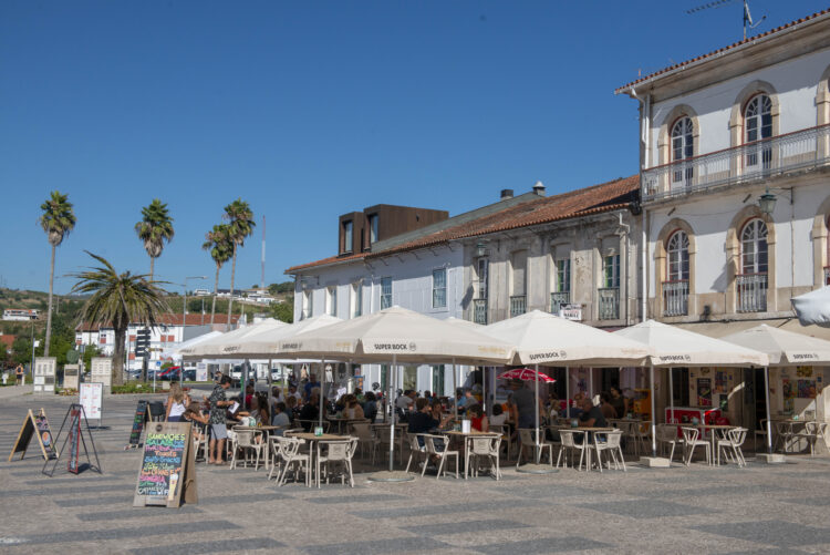 Câmara da Batalha mantém IMI e sobe IRS para o máximo