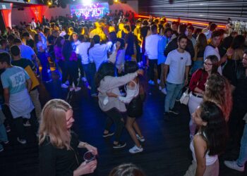 Vídeo nas redes sociais mostra agressões na discoteca Guilt