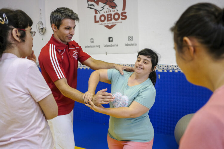 Lobos de Leiria criam projecto de ju-jitsu adaptado e desmistificam os desportos de combate