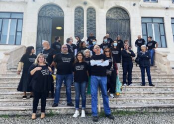 Funcionários judiciais juntam-se para pedir… Justiça