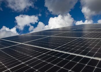 Comunidade de Energia Renovável da Batalha aguarda alvará há mais de seis meses