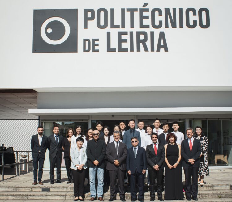 Leiria promove ensino de português para o Ministério dos Negócios Estrangeiros da China