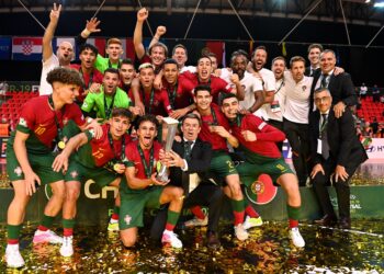 Andriy Dzyalochynskyy e Duarte Correia são campeões europeus de futsal