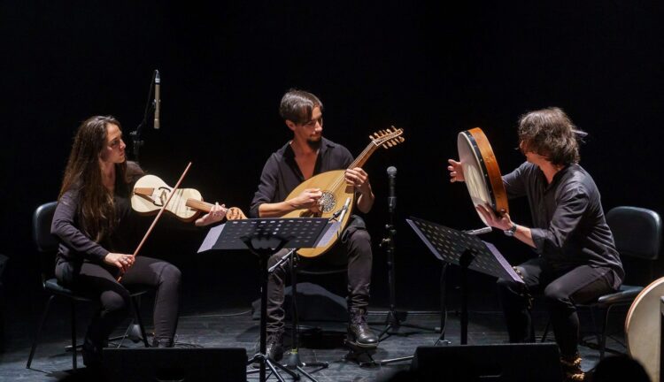 Novo disco de TWB dá a conhecer cantigas atribuídas ao avô de D. Dinis